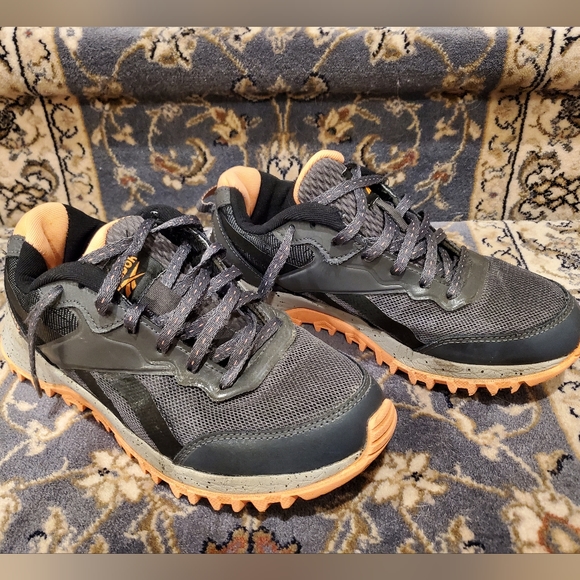 Reebok Other - Like New, In Box, Reebok Ortholite Sneakers, Estimated Youth Size 5 or Size 6